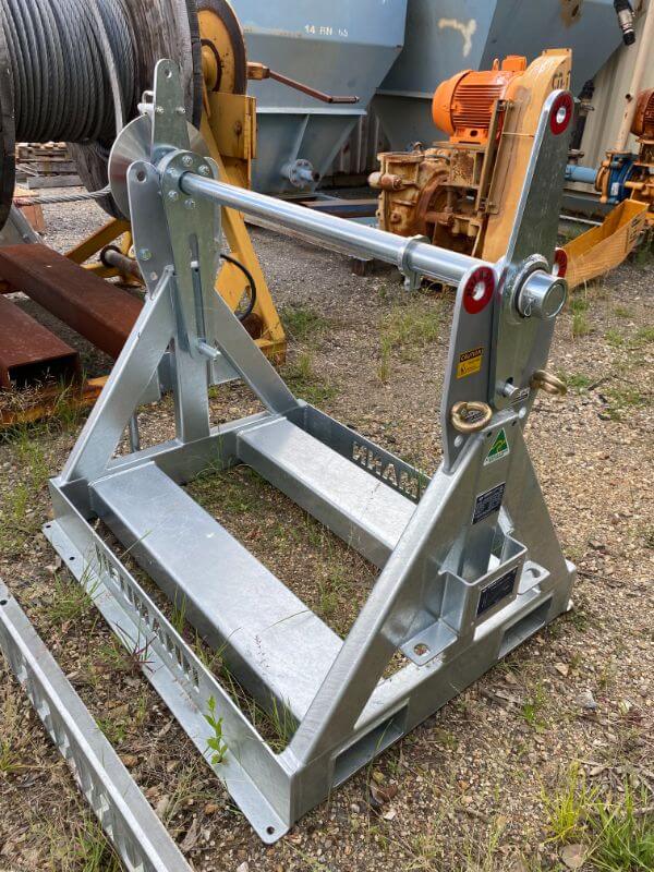 1.5 Tonne Heavy-Duty Galvanised Cable Drum Stand - WE Series
